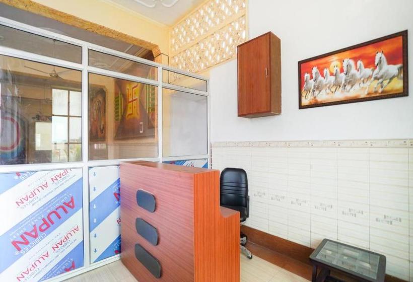 Отель Oyo 64665 Readyx