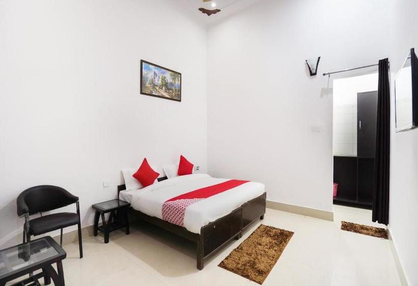 Отель Oyo 64665 Readyx