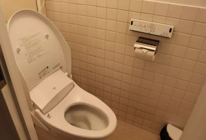 پانسیون Guest House Banvina Shiroyama   Hostel