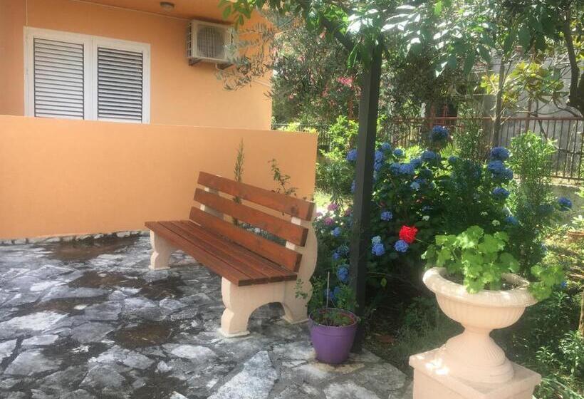 Apartments Villa Viktoria