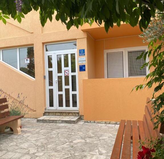 Apartments Villa Viktoria