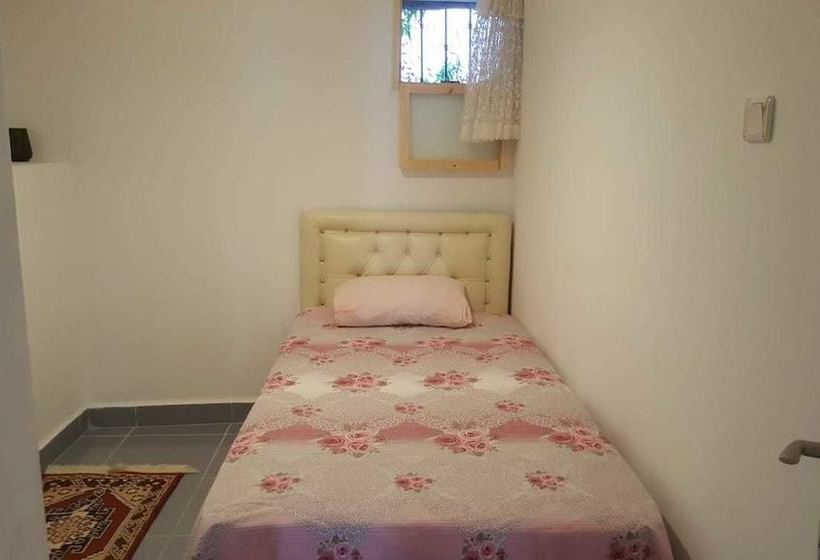 Пансион Isik Konukevi