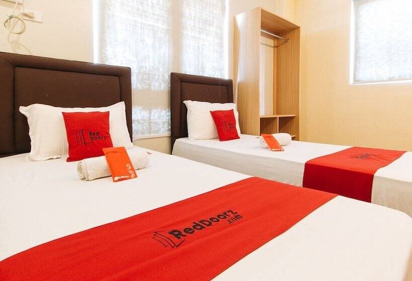 پانسیون The Leaf House