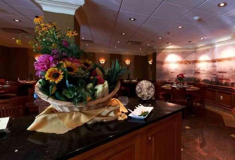 Guesthouse At Norwalk Inn