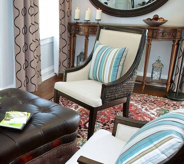 Guesthouse At Norwalk Inn