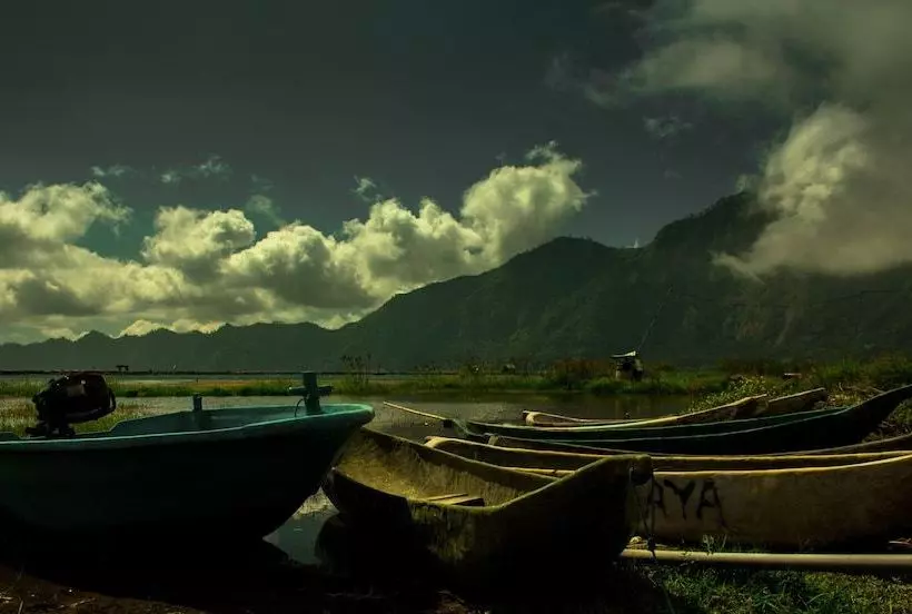 Kedisan Lake View By Atharva Bali