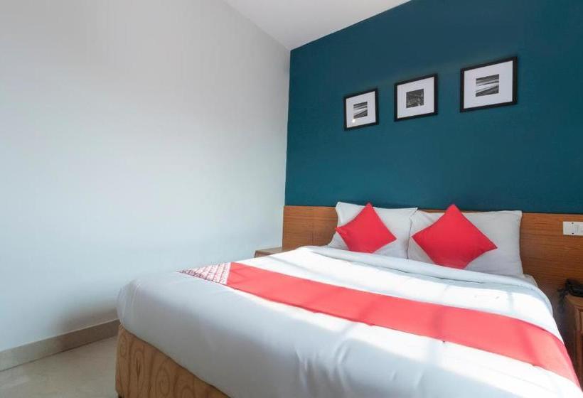 Отель Oyo 67280 Rvs Silverkey