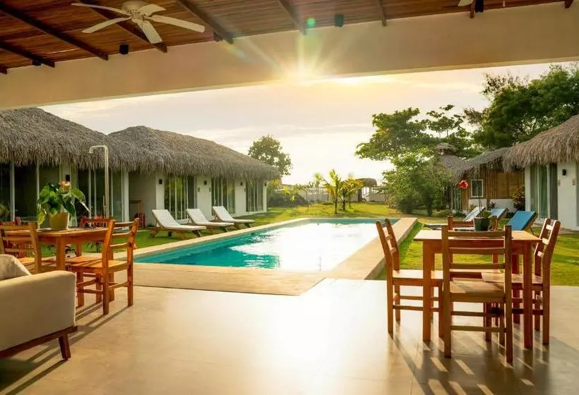 Aamiaismajoitus (B&B) Vikara