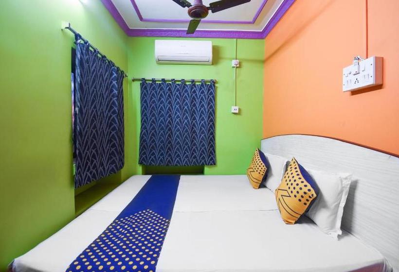 호텔 Spot On 67631 Maa Tara Guest House