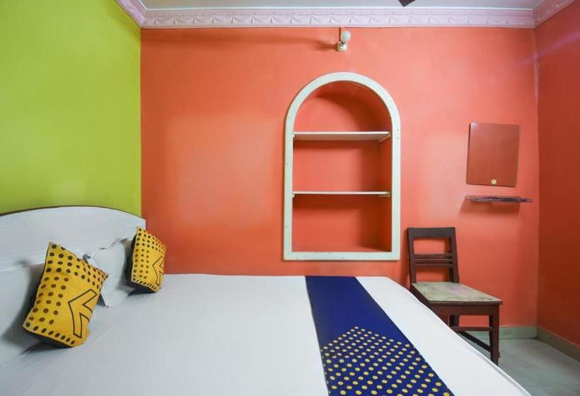 호텔 Spot On 67631 Maa Tara Guest House