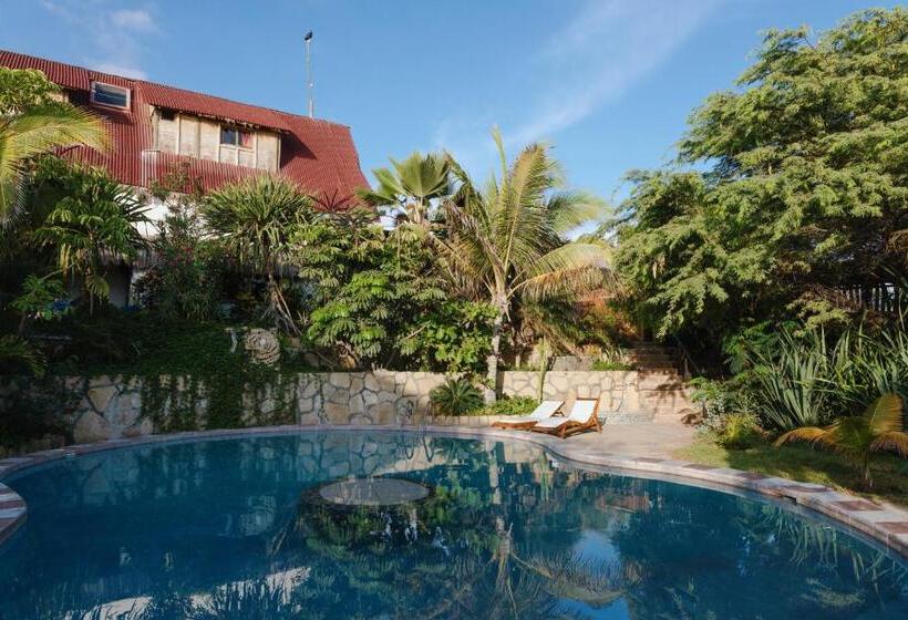 ペンション La Fragata