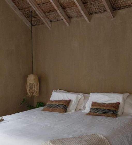 ペンション La Fragata