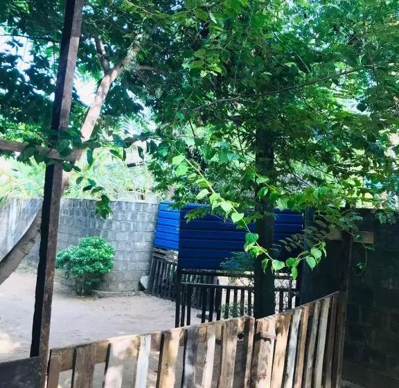 Walkers Hostel
