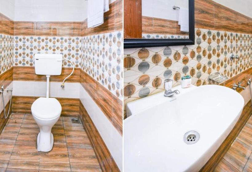 ホテル Oyo 66916 Drizzle Mount