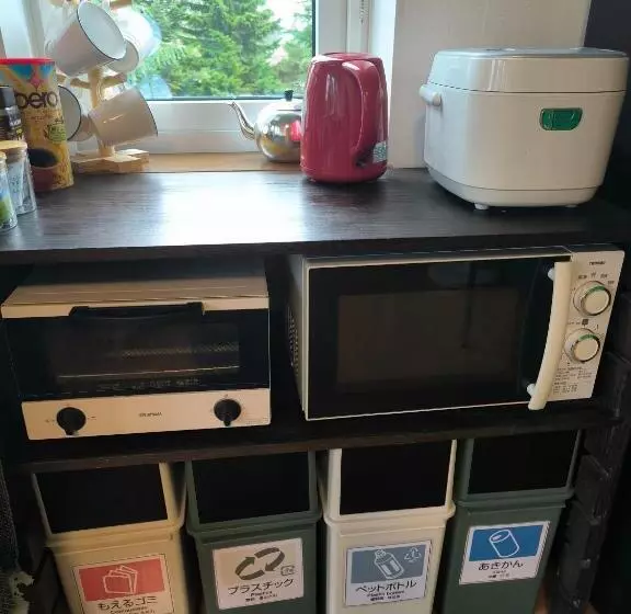 Retkeilymaja Other Side House