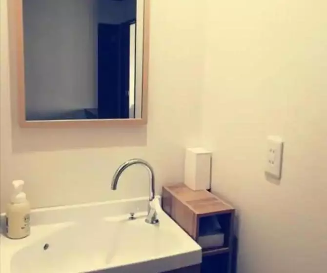 Retkeilymaja Other Side House