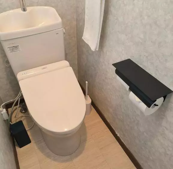 Retkeilymaja Other Side House