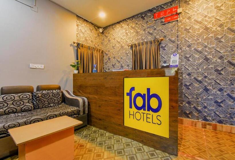 Hôtel Fabexpress Crystal Stay