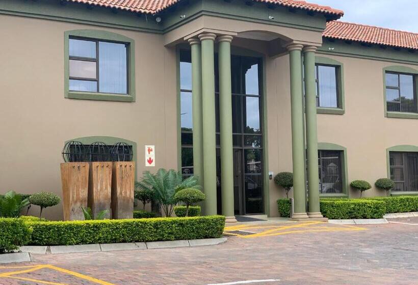 בית מלון כפרי Royal