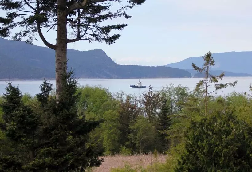 ホテル Anacortes Ship Harbor Inn