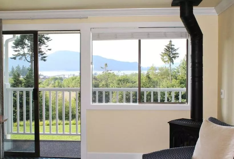 ホテル Anacortes Ship Harbor Inn
