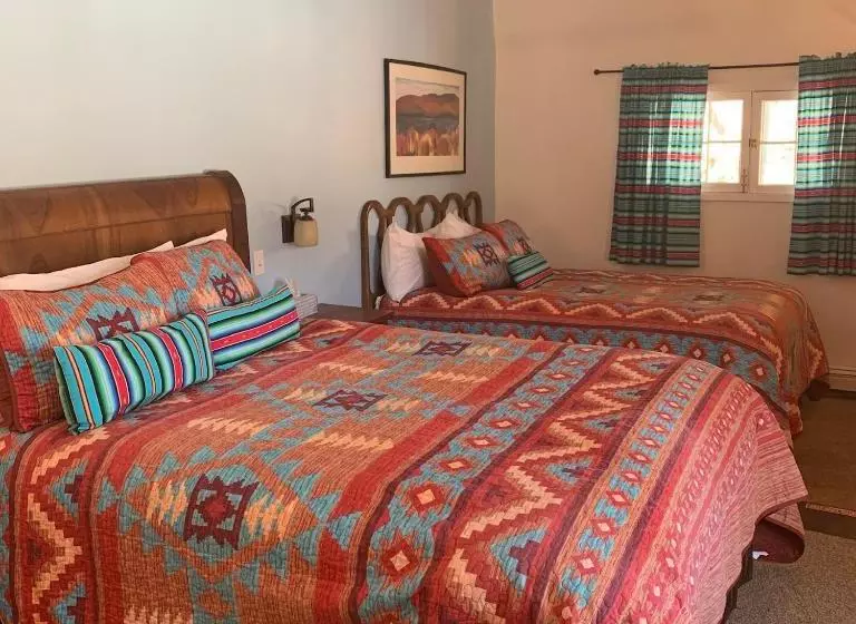 Отель Blue Sky Retreat At San Geronimo Lodge