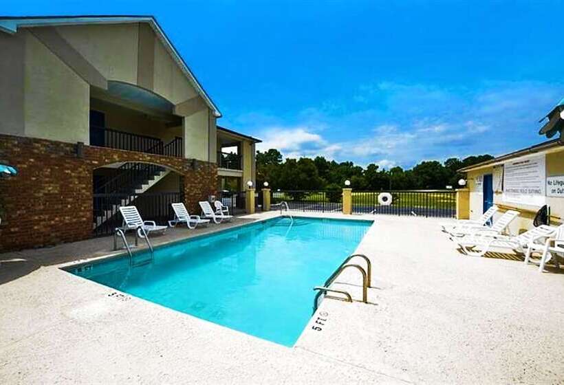 Hotel Howard Johnson By Wyndham Savannah Ga