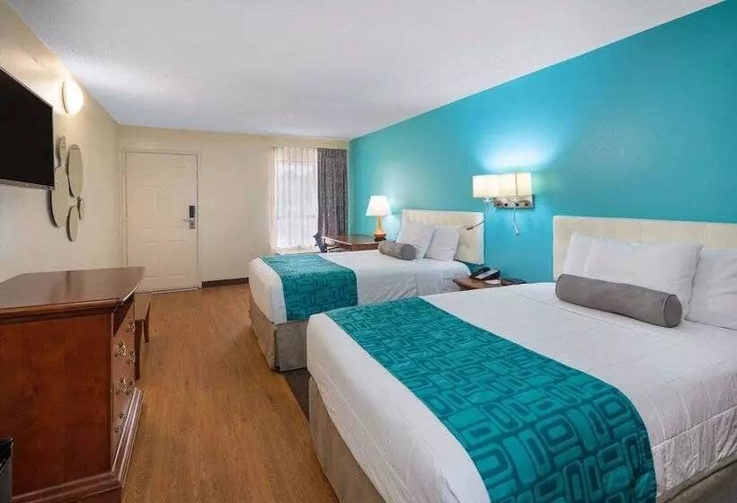 Отель Howard Johnson By Wyndham Savannah Ga