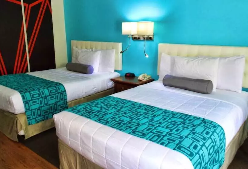 Отель Howard Johnson By Wyndham Savannah Ga