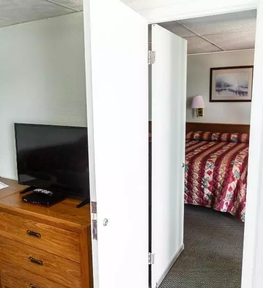 Отель Safari Inn