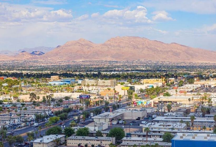 فندق Sahara Las Vegas