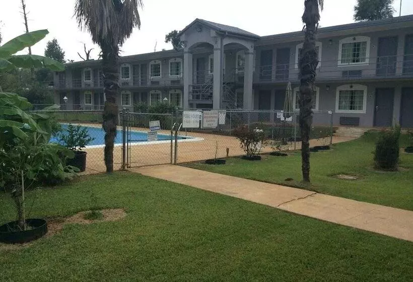 בית מלון כפרי San Augustine Inn