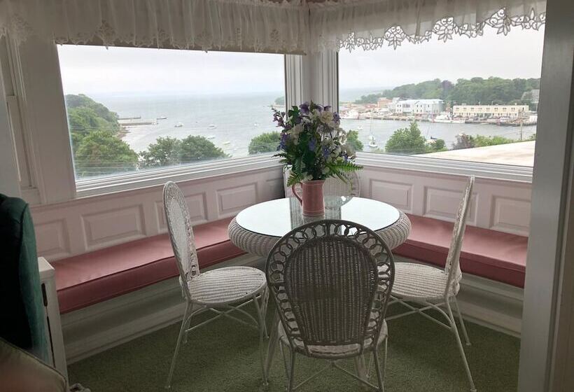 Otel Sands Of Time Motor Inn & Harbor House