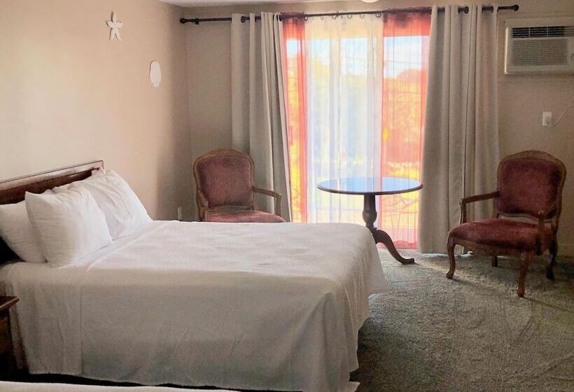 Otel Sands Of Time Motor Inn & Harbor House