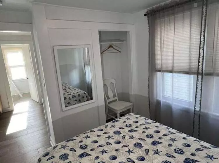 בית מלון כפרי Sea Latch Inn