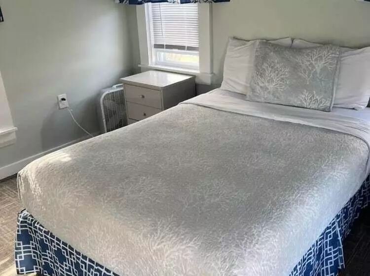 בית מלון כפרי Sea Latch Inn