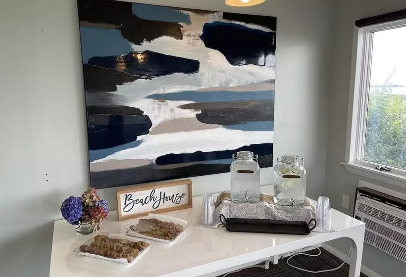 בית מלון כפרי Sea Latch Inn