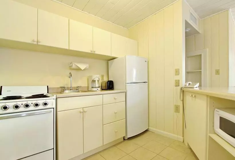 فندق Seaside Inn