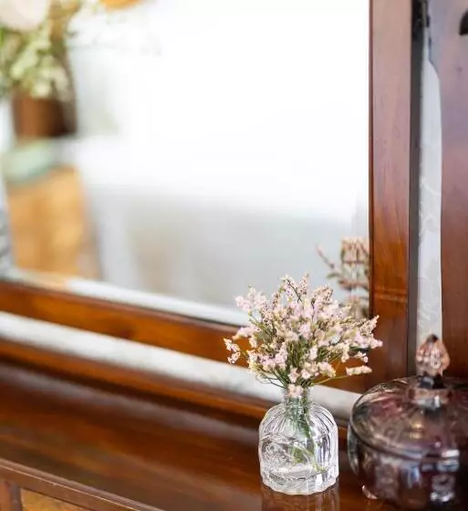 Отель Seven Gables Inn On Monterey Bay, A Kirkwood Collection