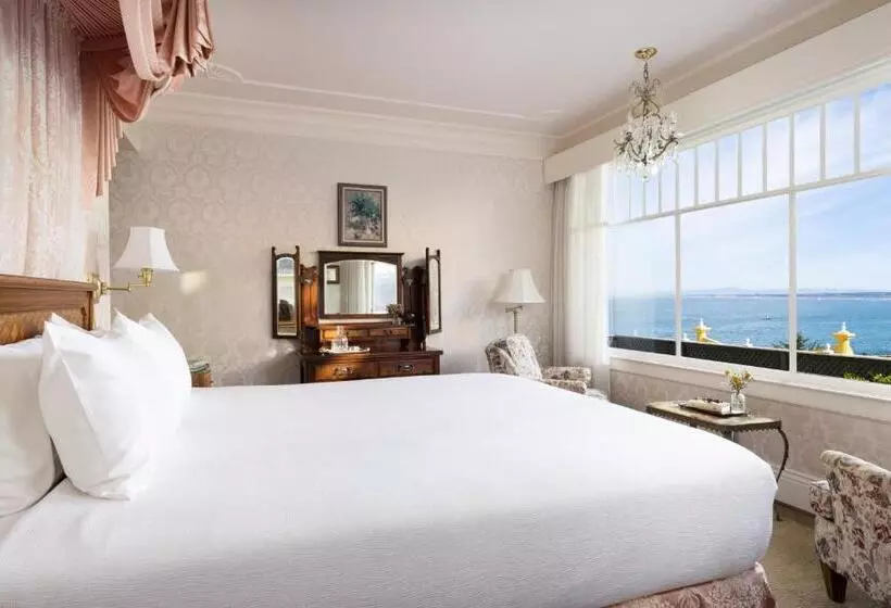 Отель Seven Gables Inn On Monterey Bay, A Kirkwood Collection