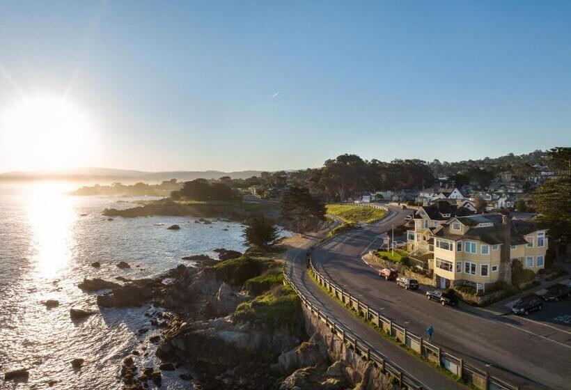 هتل Seven Gables Inn On Monterey Bay, A Kirkwood Collection