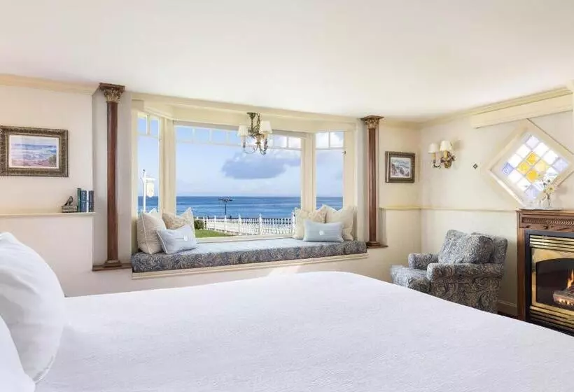 Отель Seven Gables Inn On Monterey Bay, A Kirkwood Collection