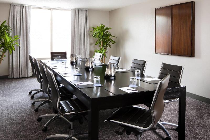 فندق Sheraton Suites Fort Lauderdale At Cypress Creek