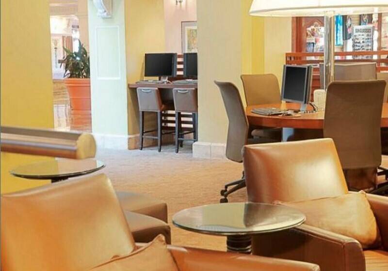 فندق Sheraton Suites Fort Lauderdale At Cypress Creek