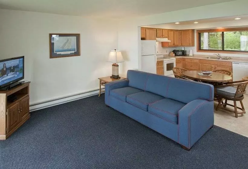 בית מלון כפרי The Shallows Resort