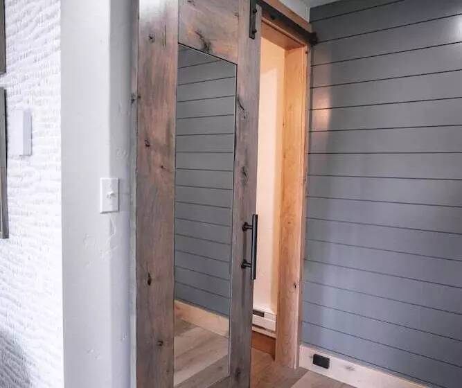 מוטל Scandia Inn