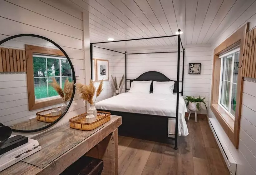 מוטל Scandia Inn