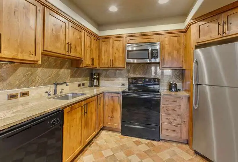 استراحتگاه Hilton Vacation Club Sedona Summit