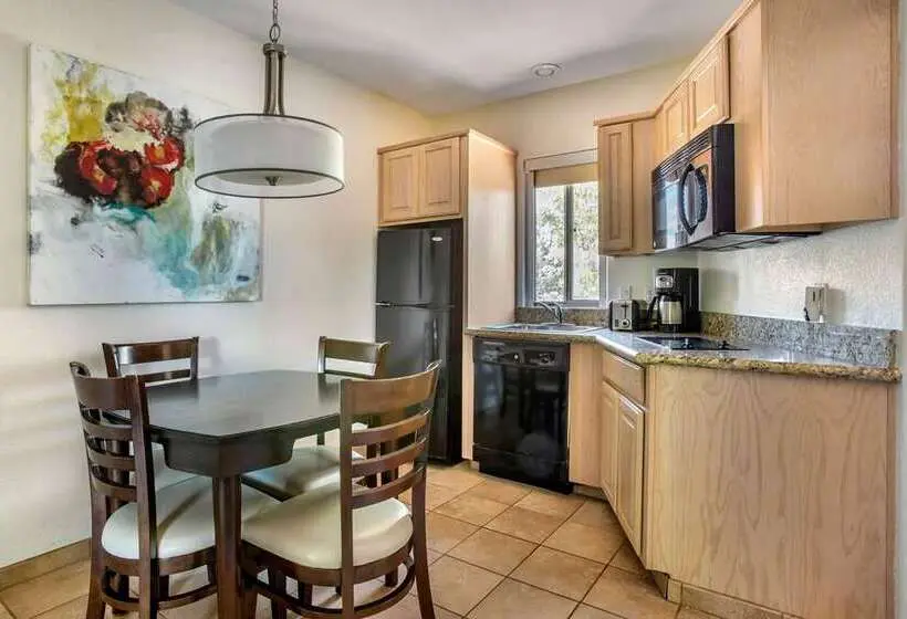 استراحتگاه Hilton Vacation Club Sedona Summit