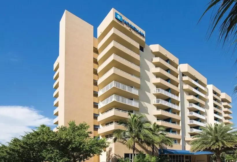 Курорт Club Wyndham Santa Barbara